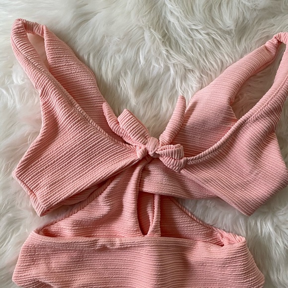 CUPSHE PINK ONE PIECE TIE BIKINI - Picture 5 of 5